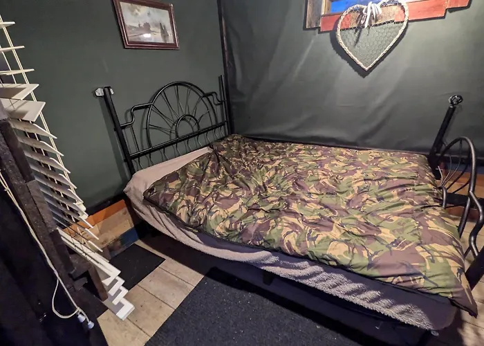 The Willow Cabin